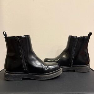 Kids’ Chelsea Boots